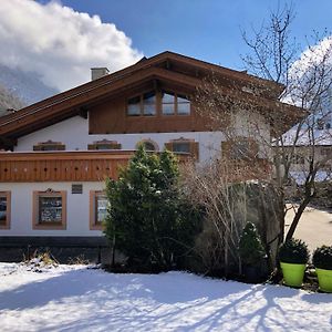 Zur Bruecke - Your Home In Heart Of South Tyrol, With Brixencard And Free Parking